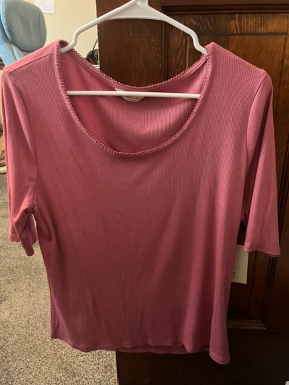Gemma & Olivia Pink Short Sleeve Boat Neck Cropped Tee Size L
